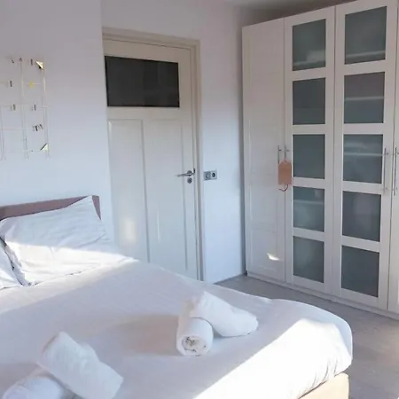 Luxury Egmond אגמונד אן זי